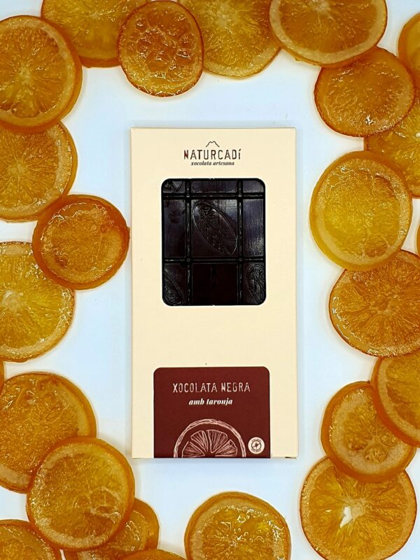 Xocolata negra amb taronja de Natur Cadí. Disponible a El Formiguer, el centre comercial online del Berguedà.